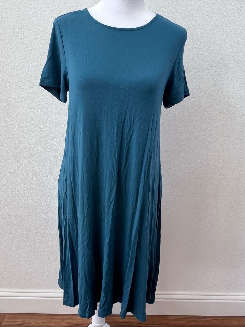 Old Navy Teal Short-Sleeve Midi Dress